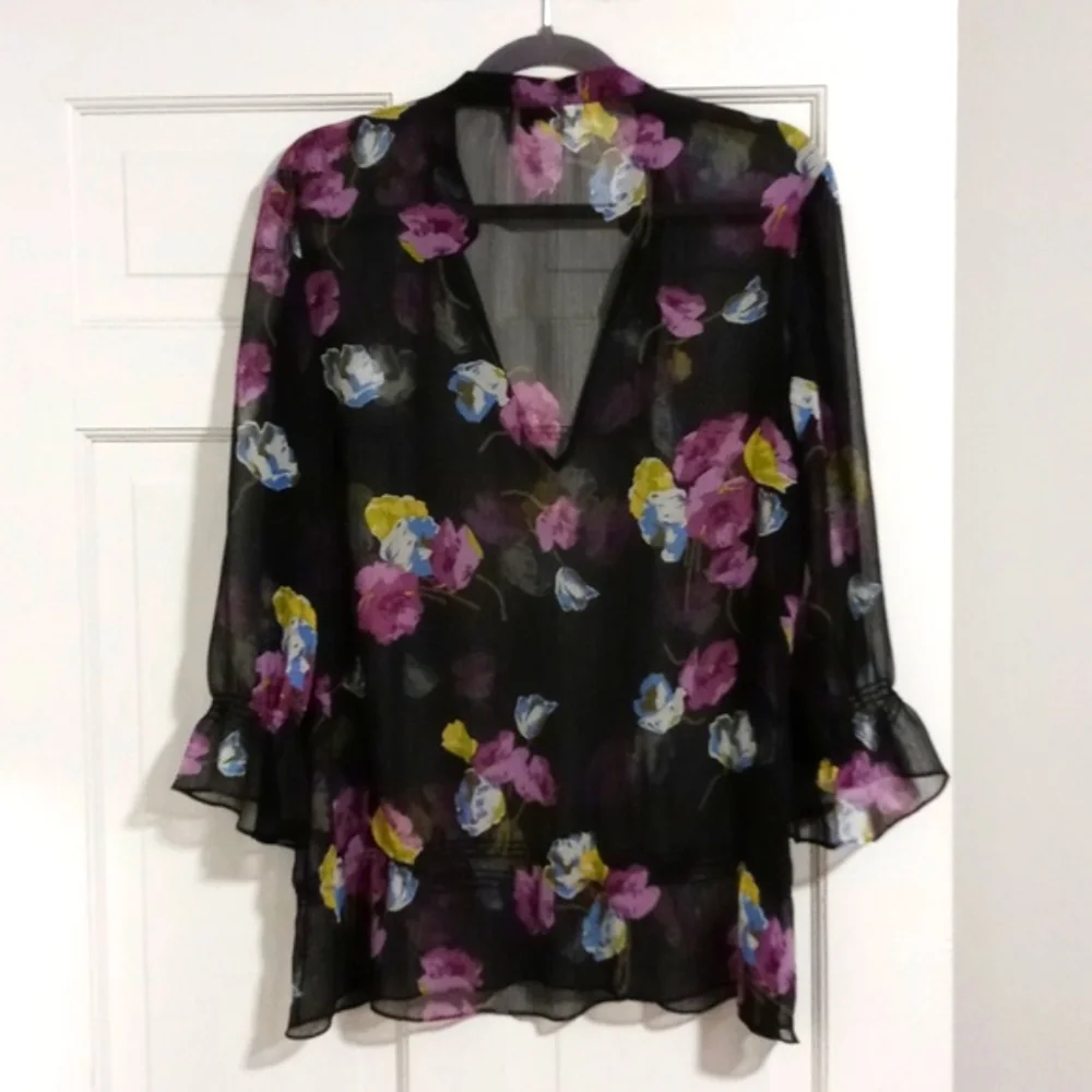 💜LOFT💜 - Black/Multi Floral Sheer L/S Top